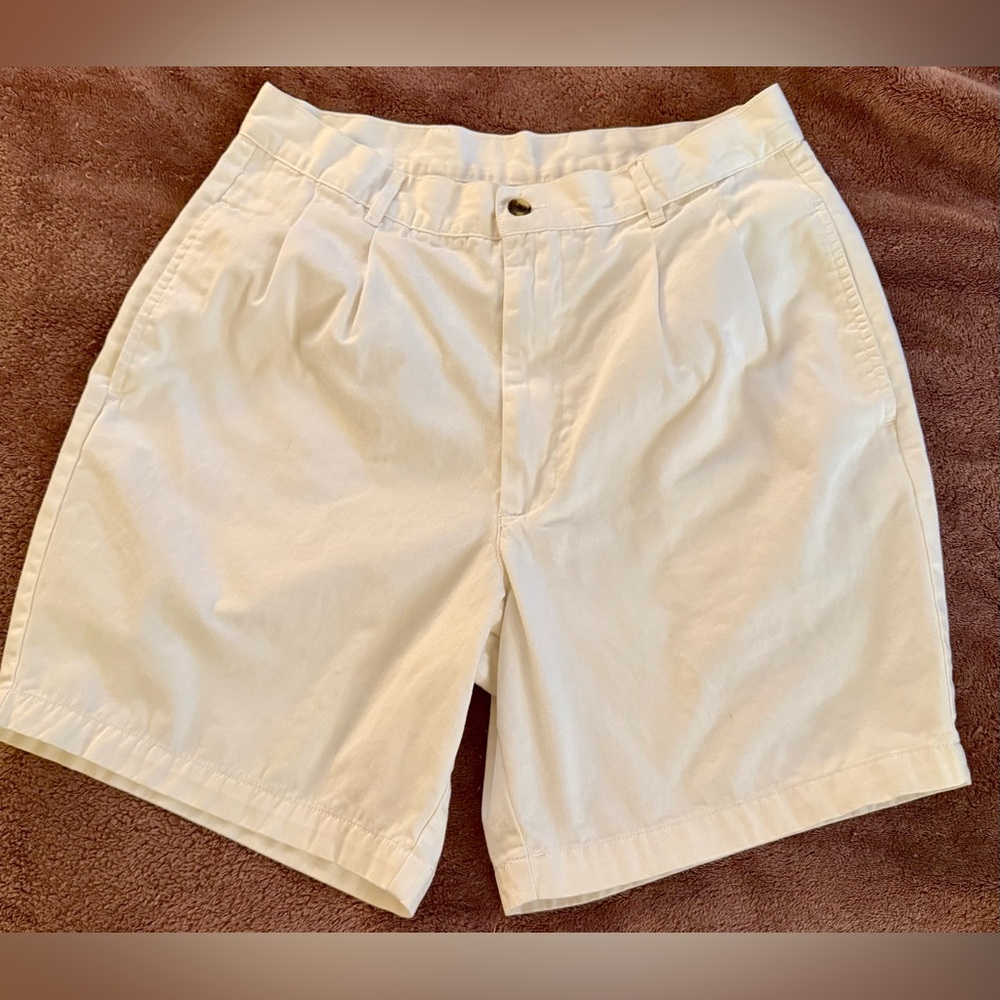 Classic Men's White Shorts